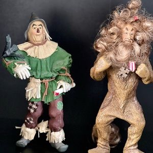 Collectible wizard of oz figures